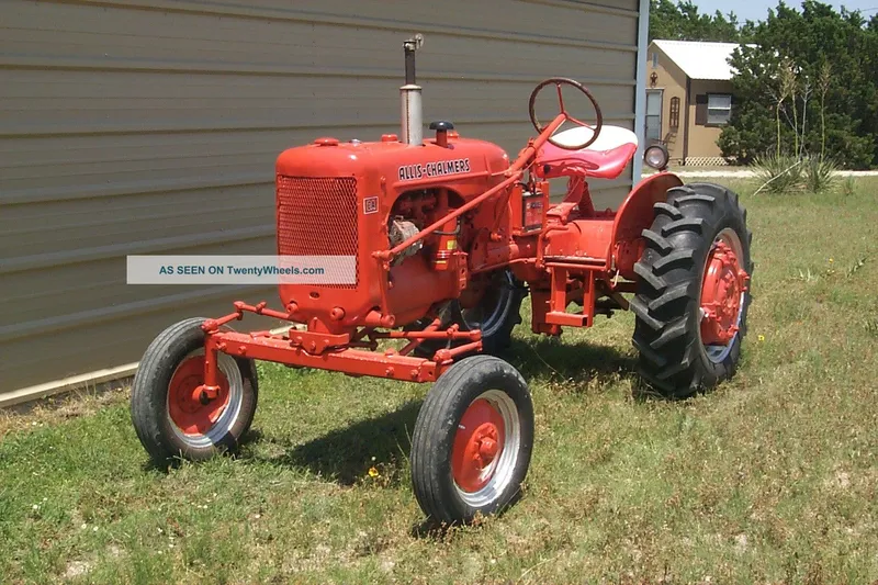 Allis-chalmers tractor photo - 6