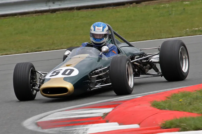 Brabham bt21b photo - 8