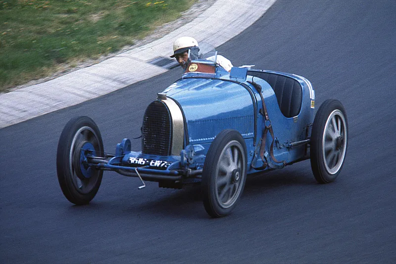 Bugatti 35 photo - 1