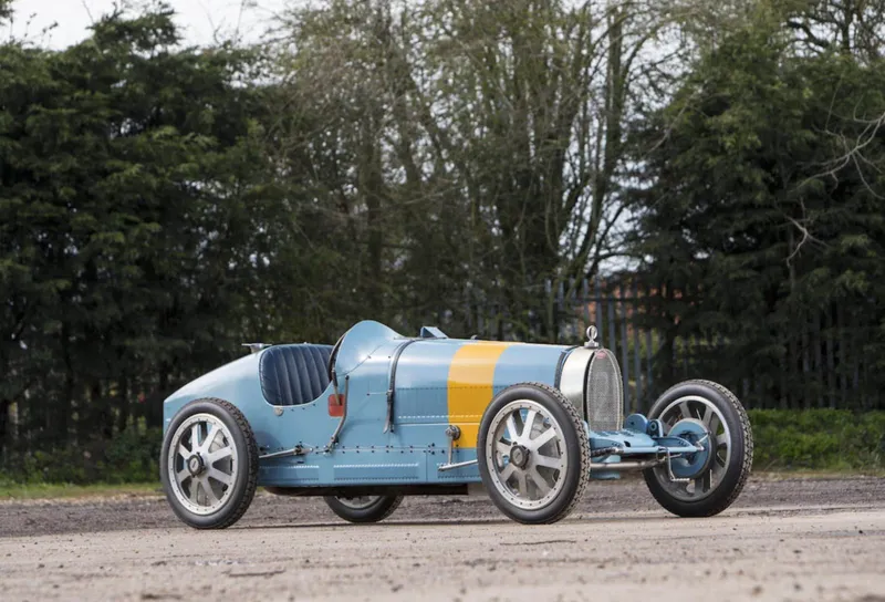 Bugatti 35 photo - 2