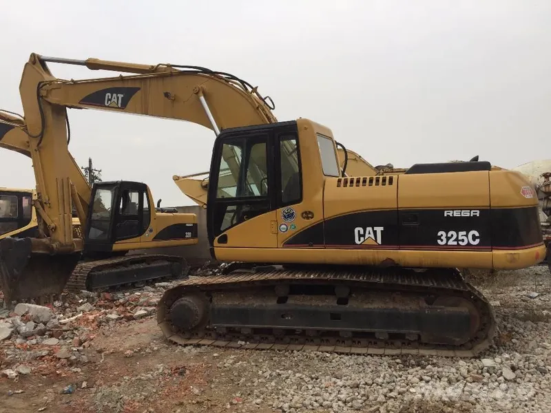 Caterpillar 325c photo - 5