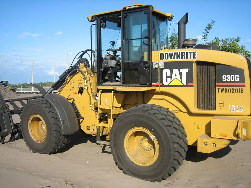 Caterpillar g photo - 7