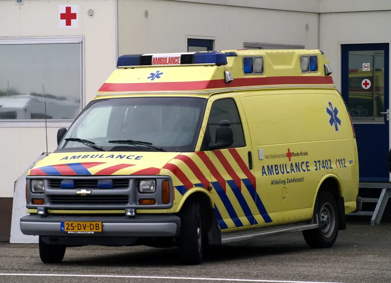 Chevrolet ambulance photo - 2