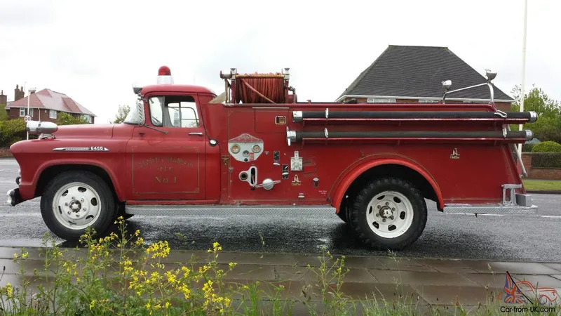 Chevrolet firetruck photo - 2