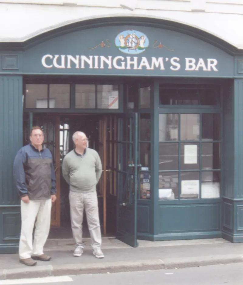 Cunningham bar photo - 9