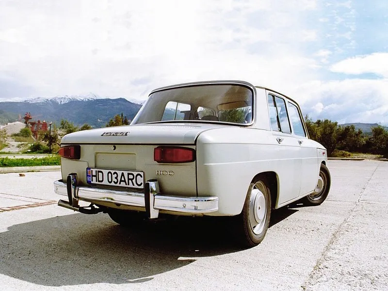 Dacia 1100 photo - 9