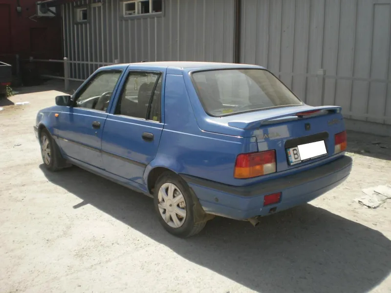 Dacia nova photo - 6