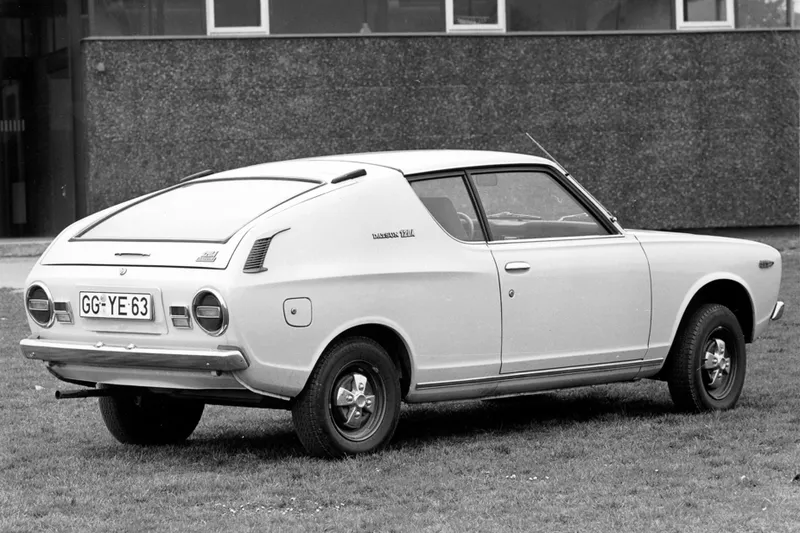 Datsun 120a photo - 3