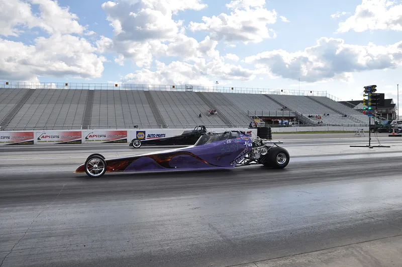 Dragster junior photo - 2