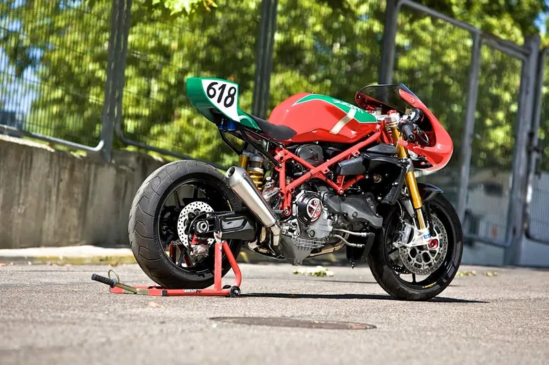 Ducati daytona photo - 10
