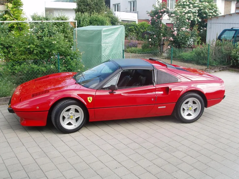 Ferrari 308 photo - 6
