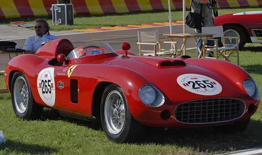 Ferrari 850 photo - 5