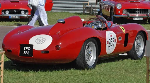 Ferrari 850 photo - 6