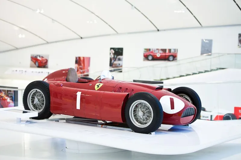 Ferrari d50 photo - 4