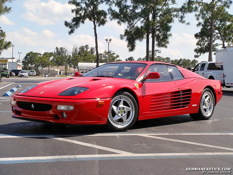 Ferrari m photo - 2