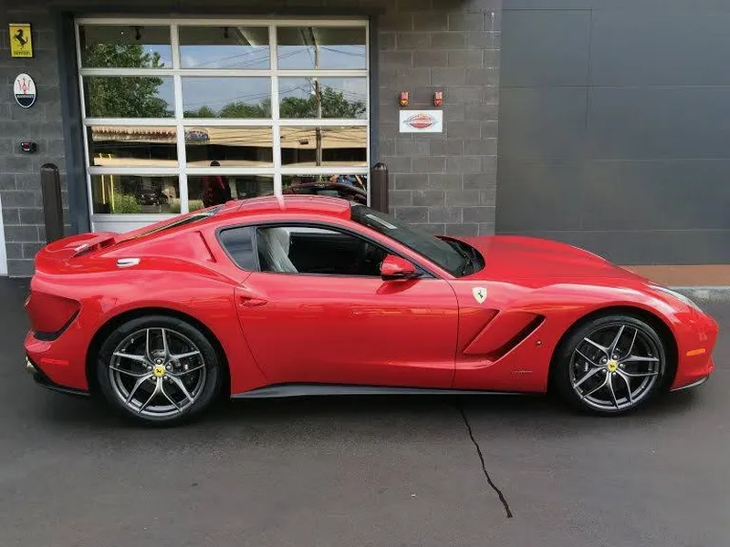 Ferrari sp photo - 6