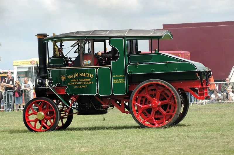 Foden tractor photo - 1