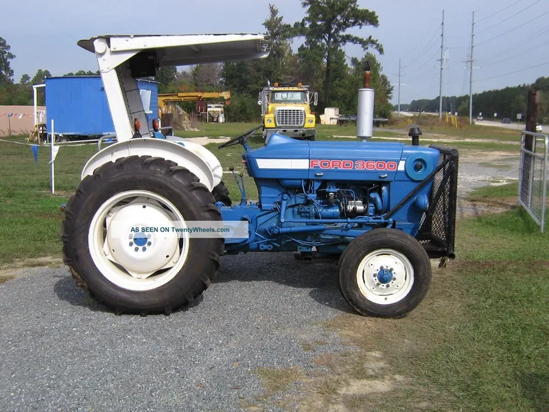 Ford 3600 photo - 9