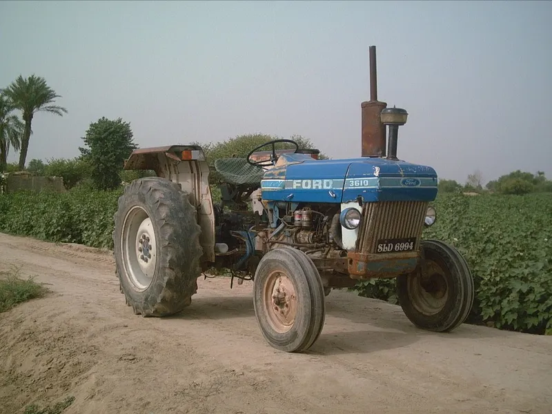 Ford 3610 photo - 6