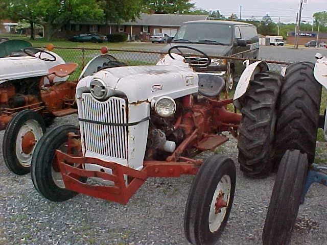 Ford 600 photo - 3