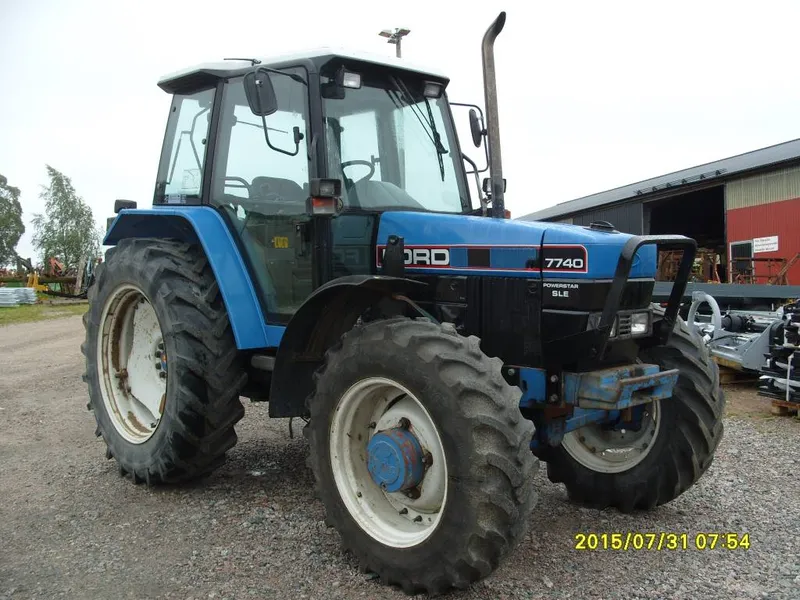 Ford 7740 photo - 5