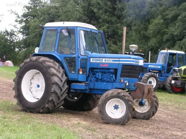 Ford 8700 photo - 5