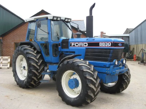Ford 8830 photo - 3