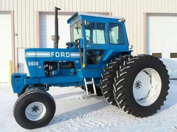 Ford 9600 photo - 6
