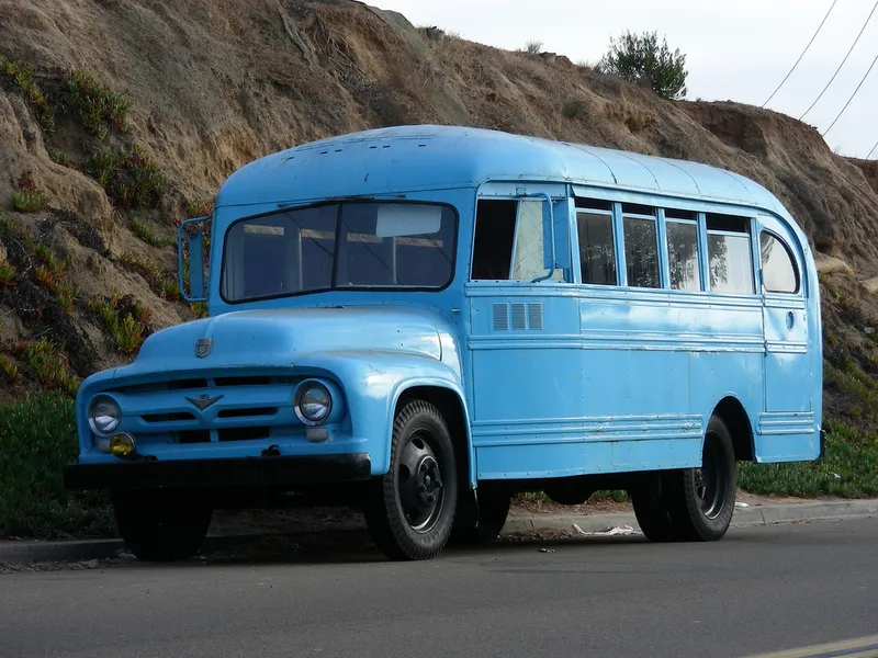 Ford bus photo - 10