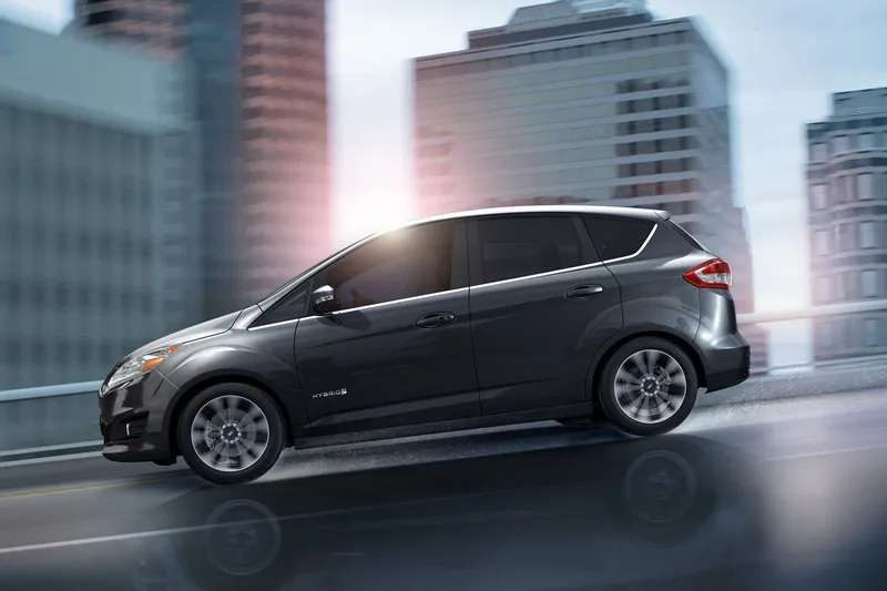 Ford c-max photo - 6