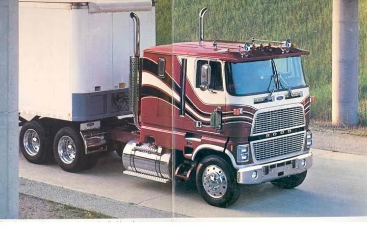 Ford cl9000 photo - 1