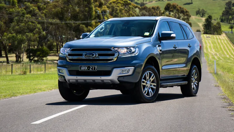 Ford everest photo - 3
