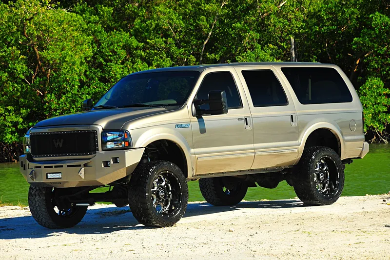 Ford excursion photo - 2