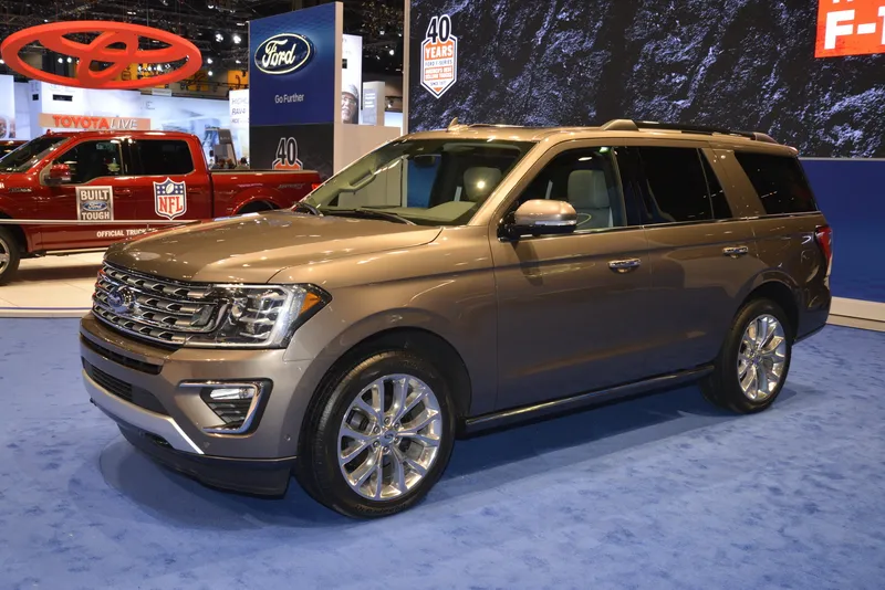 Ford expedition photo - 7