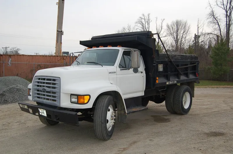 Ford f800 photo - 5
