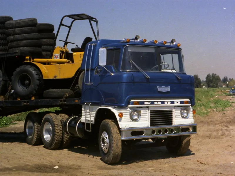 Ford h1000 photo - 2