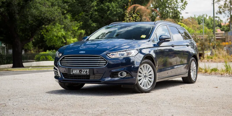 Ford mondeo photo - 10