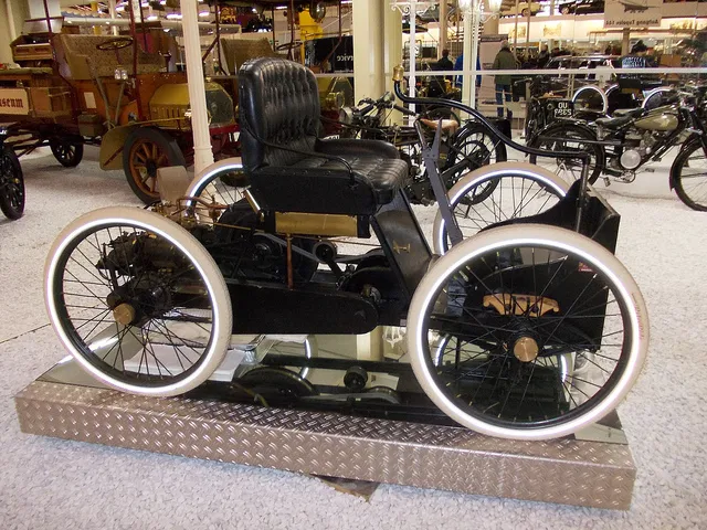 Ford quadracycle photo - 7