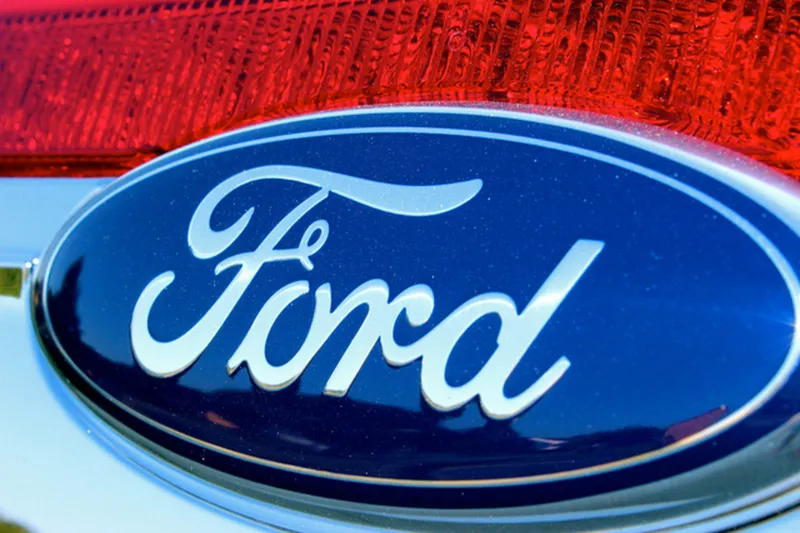 Ford vivid photo - 10