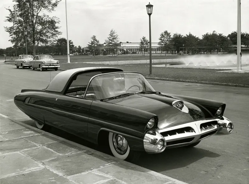 Ford x-100 photo - 2