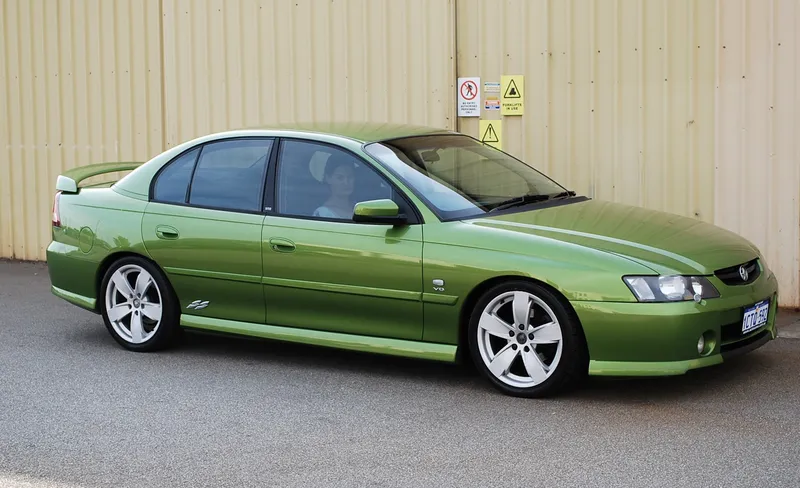 Holden vy photo - 3