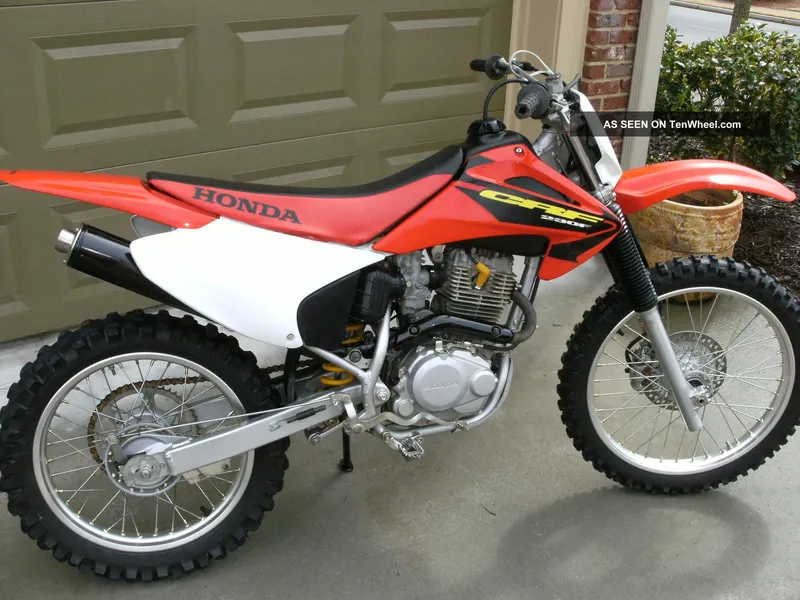 Honda crf230f photo - 3