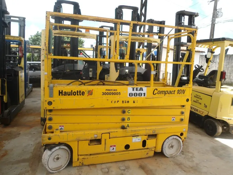 Hyster 300 photo - 3
