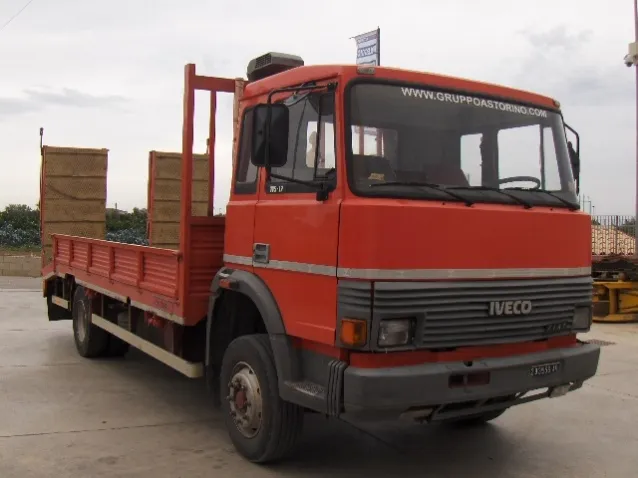 Iveco 115 photo - 5