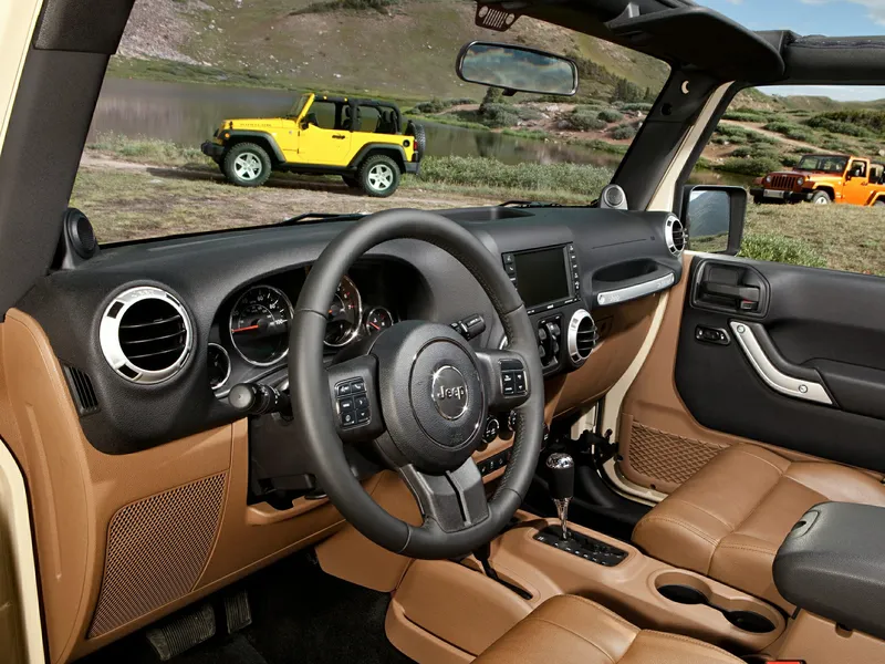 Jeep interior photo - 6