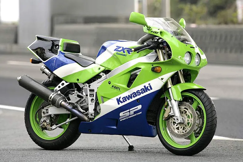 Kawasaki zxr photo - 3