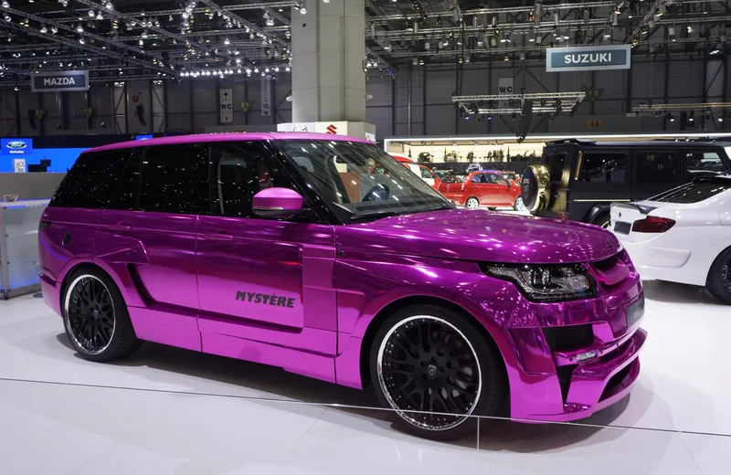 Land rover pink photo - 8