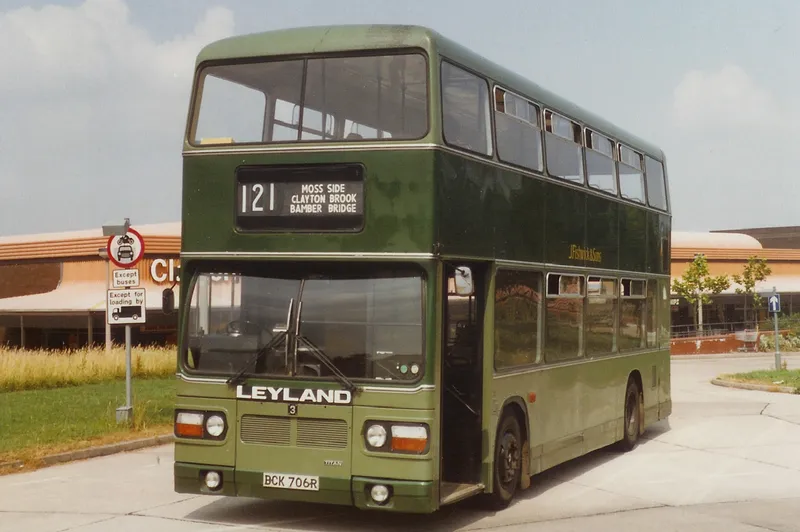 Leyland titan photo - 2