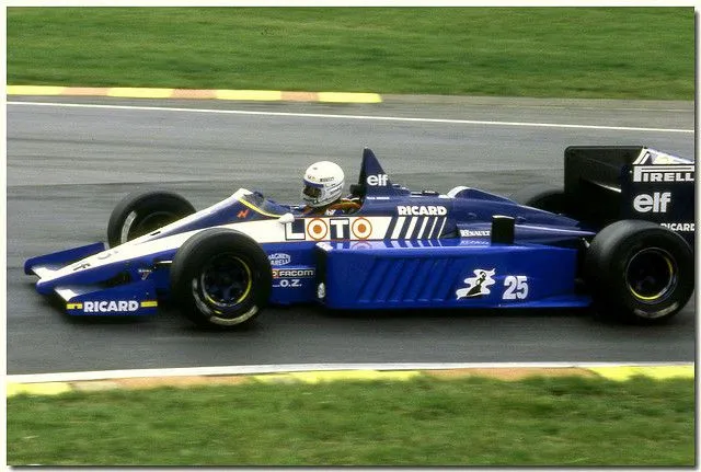 Ligier js27 photo - 6
