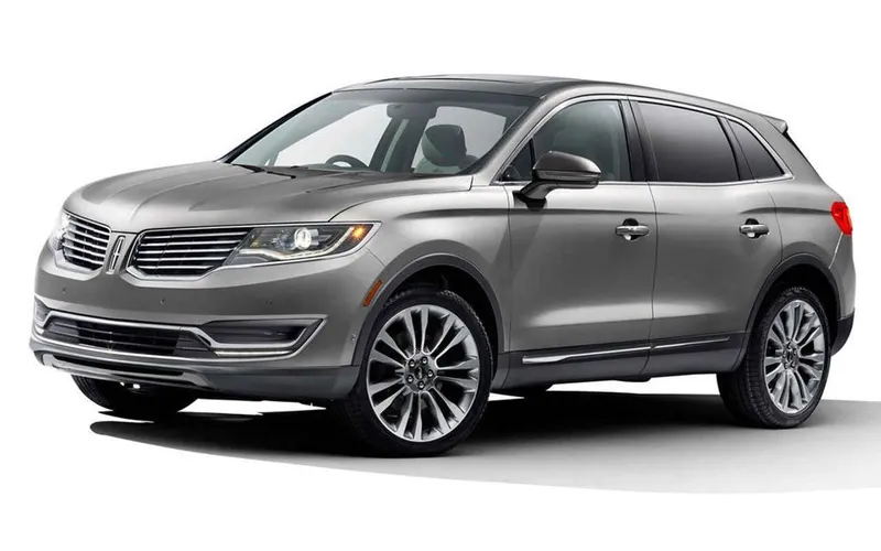 Lincoln mkt photo - 10